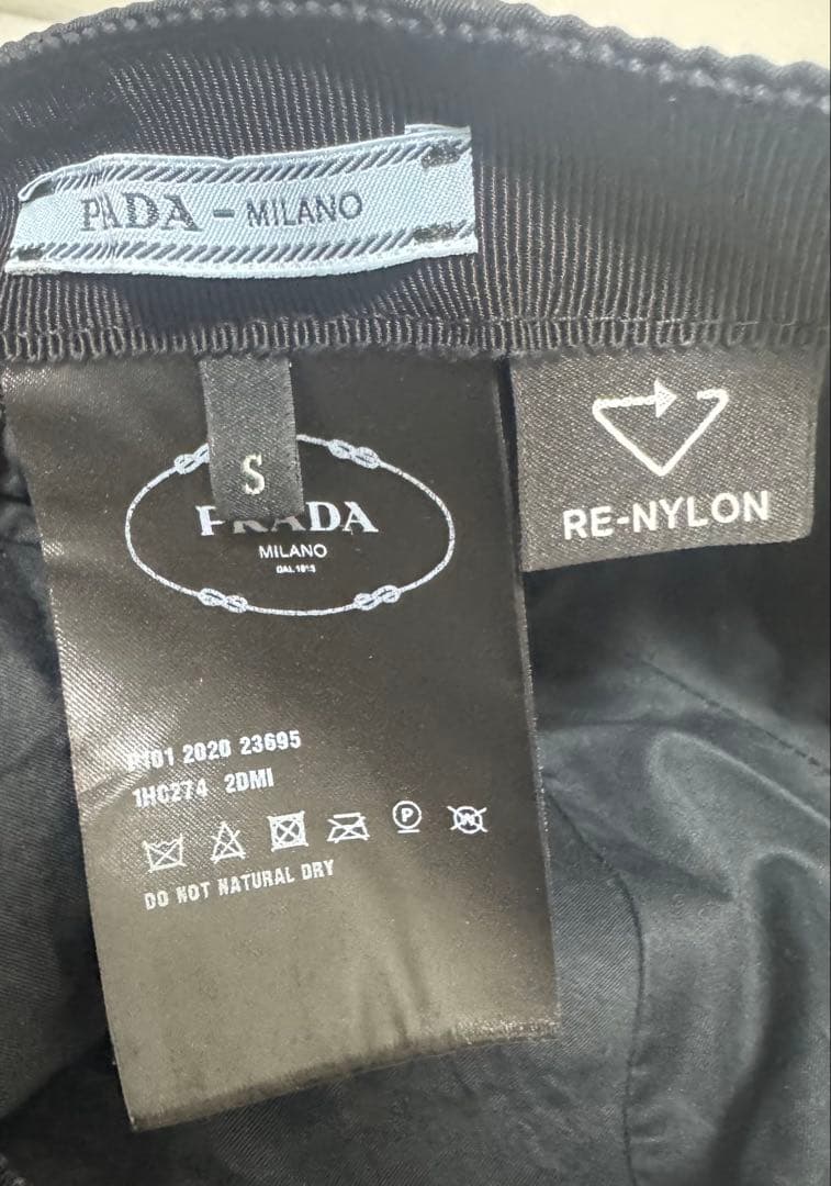 プラダ　PRADA RE-NYLON キャップ S 値下げしました！