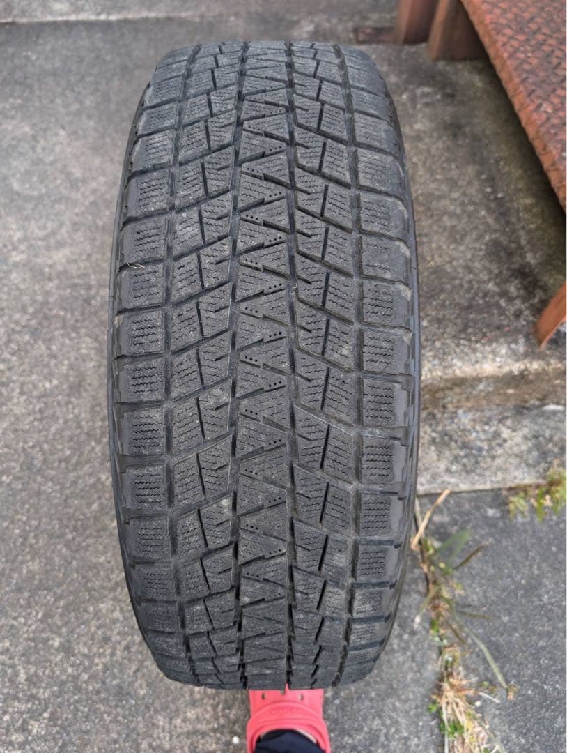 ブリヂストン BLIZZAK DM-V1 17インチ スタッドレス