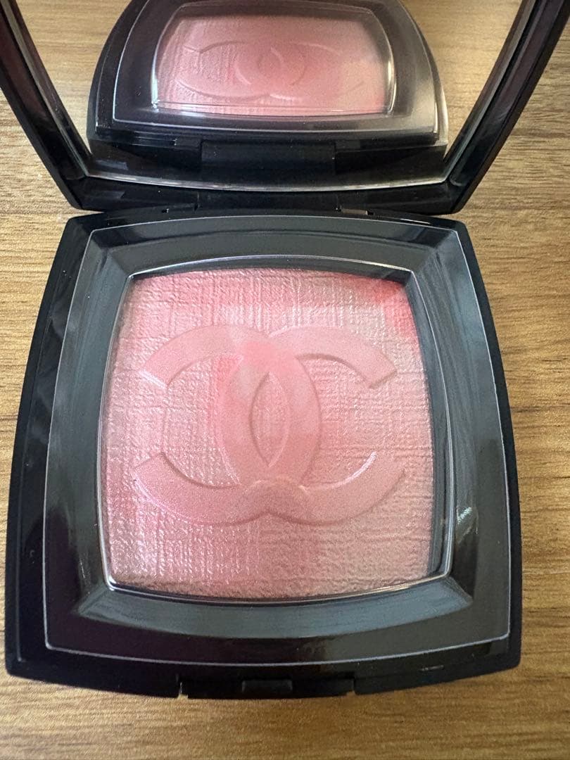 CHANEL チーク　ファンテジードゥ 限定