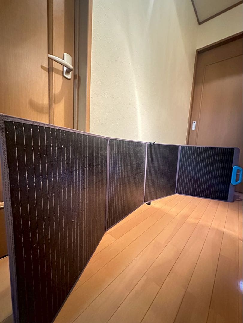 BLUETTI 200wソーラーパネル