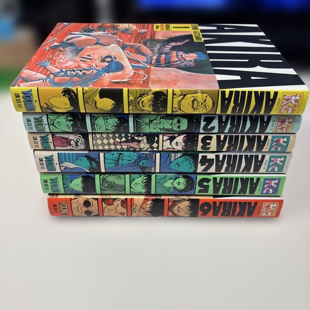 AKIRA アキラ　マンガ　全巻セット　美品です