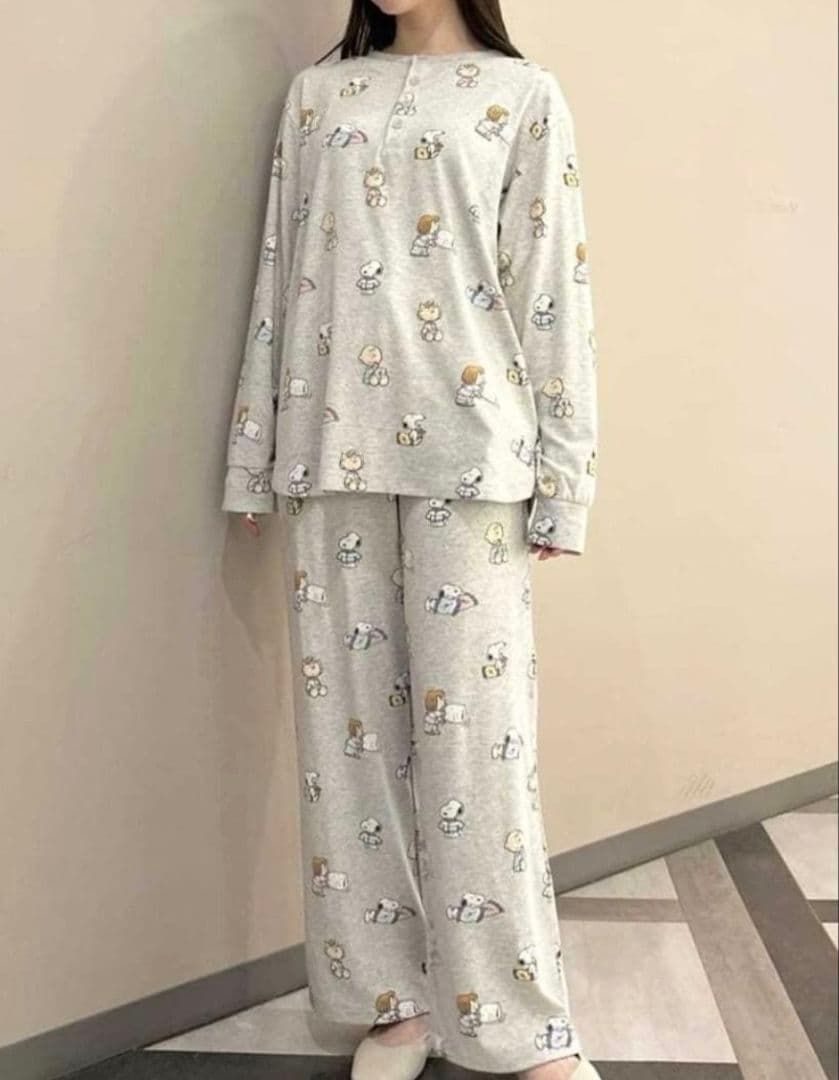 ジェラートピケ×スヌーピー 総柄プルオーバー&ロングパンツ