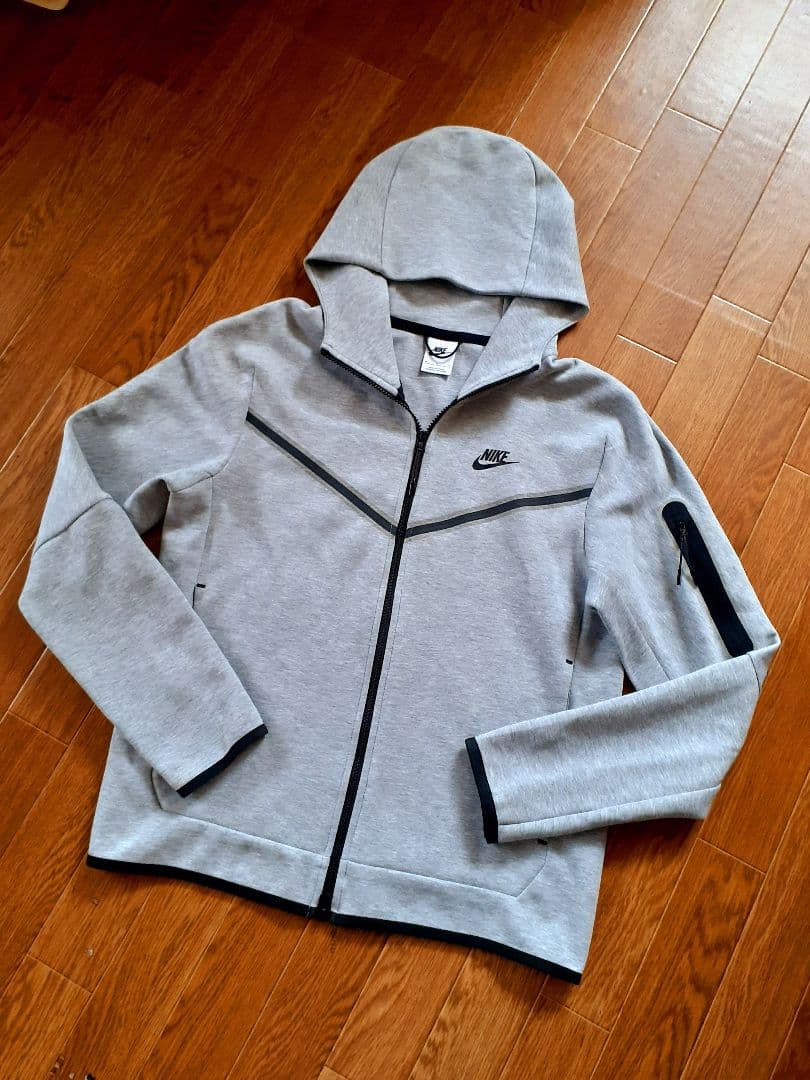NIKE　テックフリース　セットアップ　上下　グレー　M　正規品