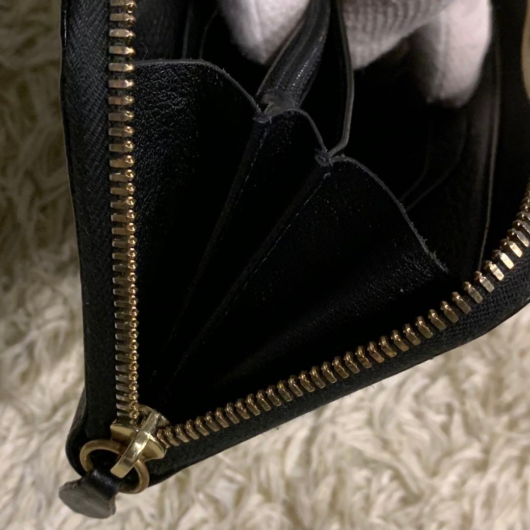 未使用級✨イルビゾンテ 長財布 ロゴ型押し ラウンドファスナー レザー ブラック