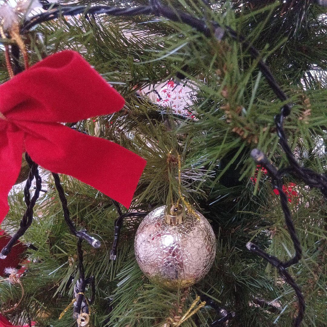 クリスマスツリー　オーナメント多数　電飾付き　約160㌢