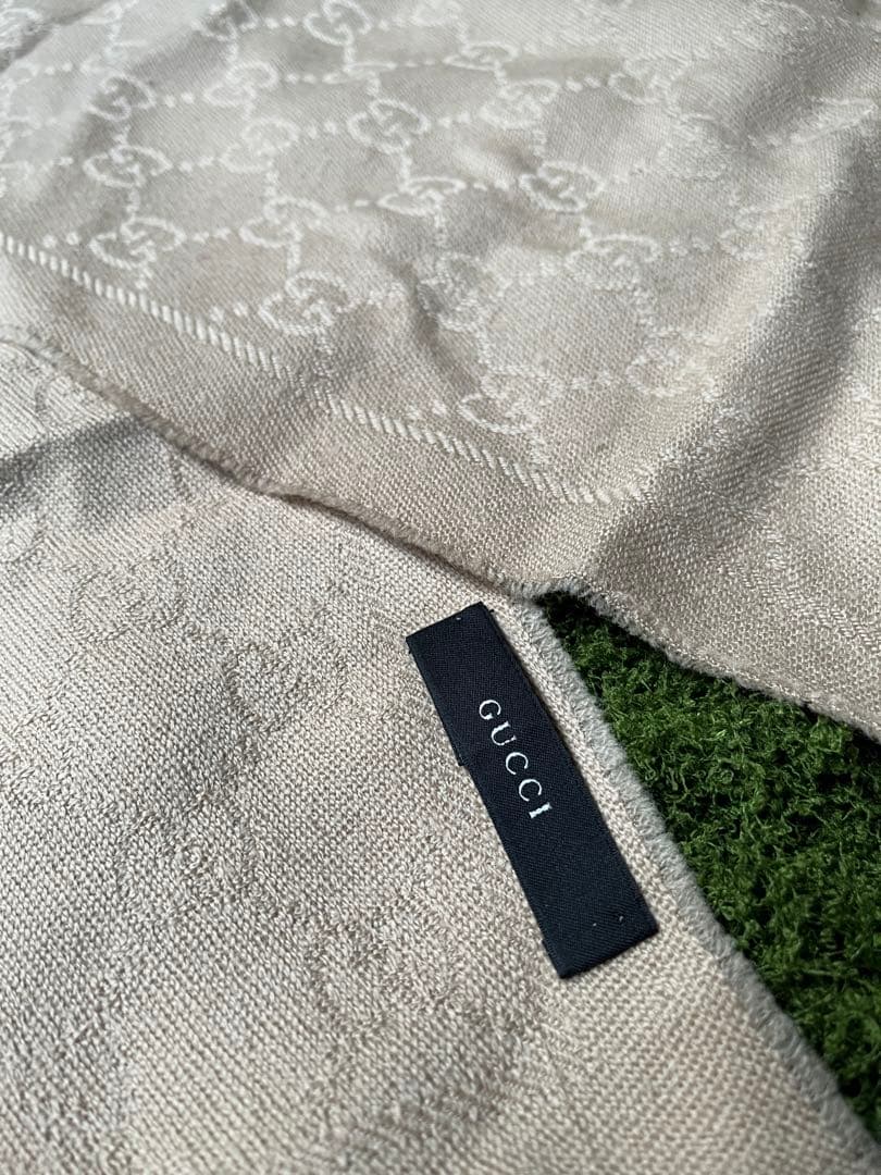 【美品】 GUCCI ベージュ フリンジ マフラー