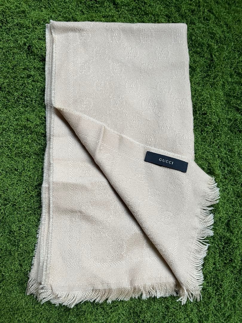 【美品】 GUCCI ベージュ フリンジ マフラー