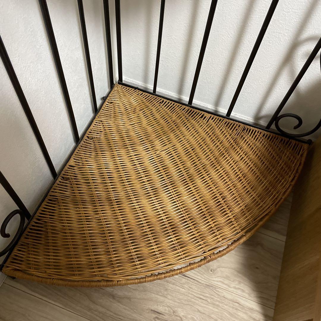 アンティーク調 アイアンフレーム 3段コーナーラタンラック 飾り棚 花台 レトロ