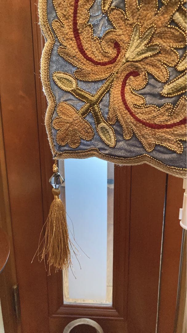 高級テーブルクロス　ドバイ　ハンドメイド