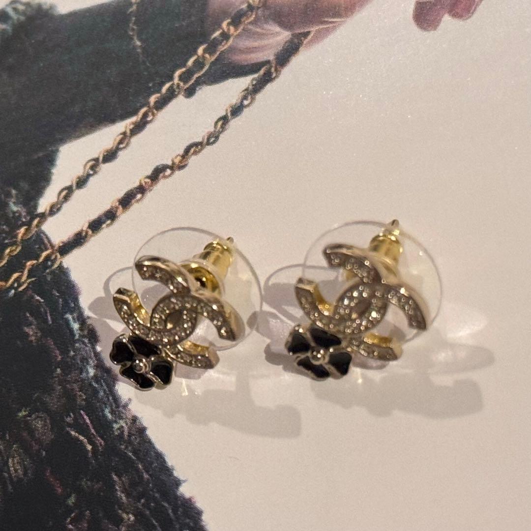 シャネル　ピアス　美品