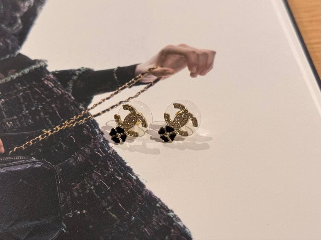 シャネル　ピアス　美品