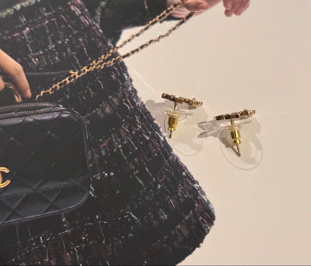 シャネル　ピアス　美品