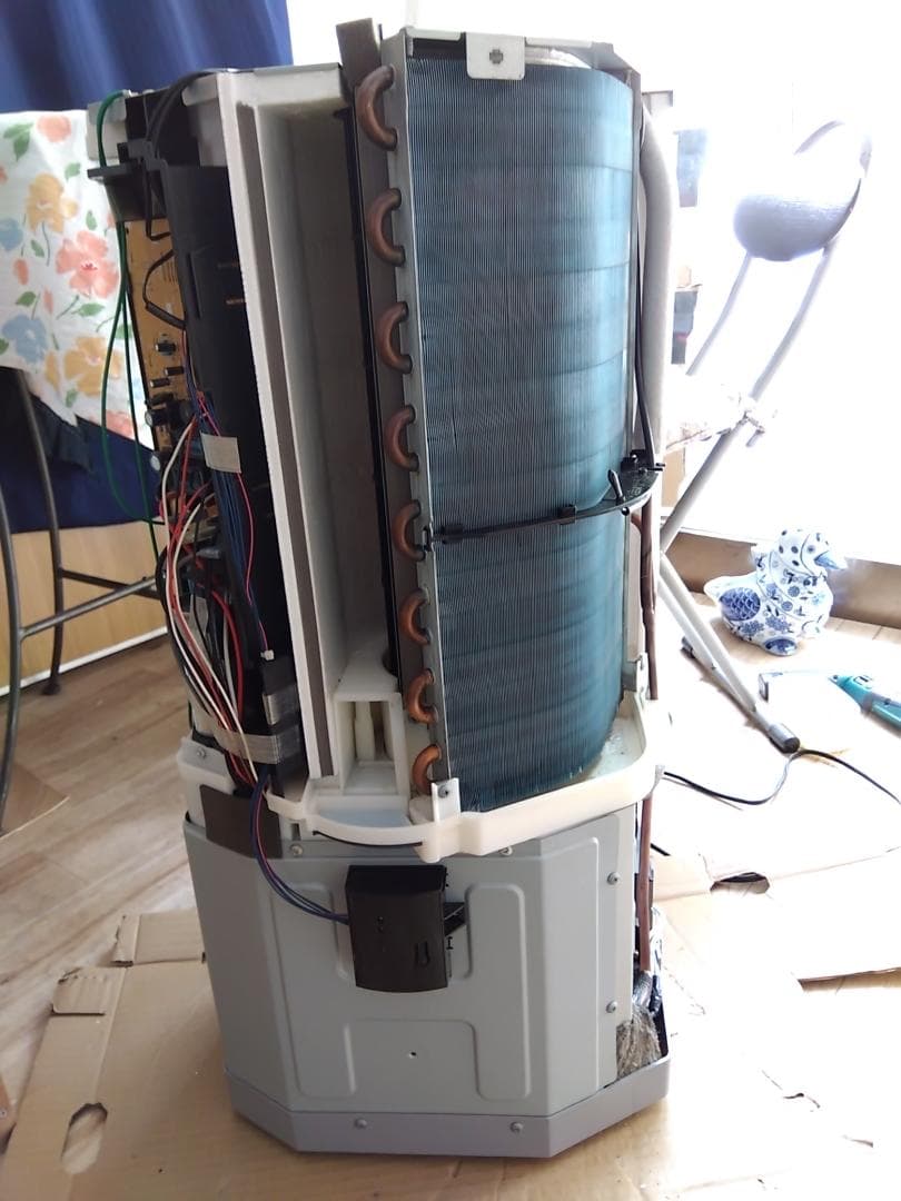 値下げしました１６０５★トヨトミ窓用エアコン、クリーニング済、２０２１年製