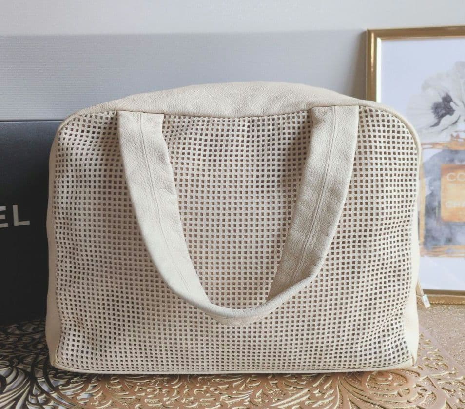 【極美品*°激レア】パンチング デカココ キャビアスキン ボストンバッグ