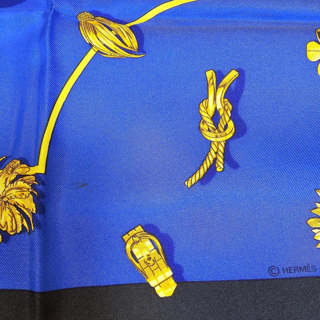 エルメス カレ90 クリップス ノット柄 シルク スカーフ 青 黒