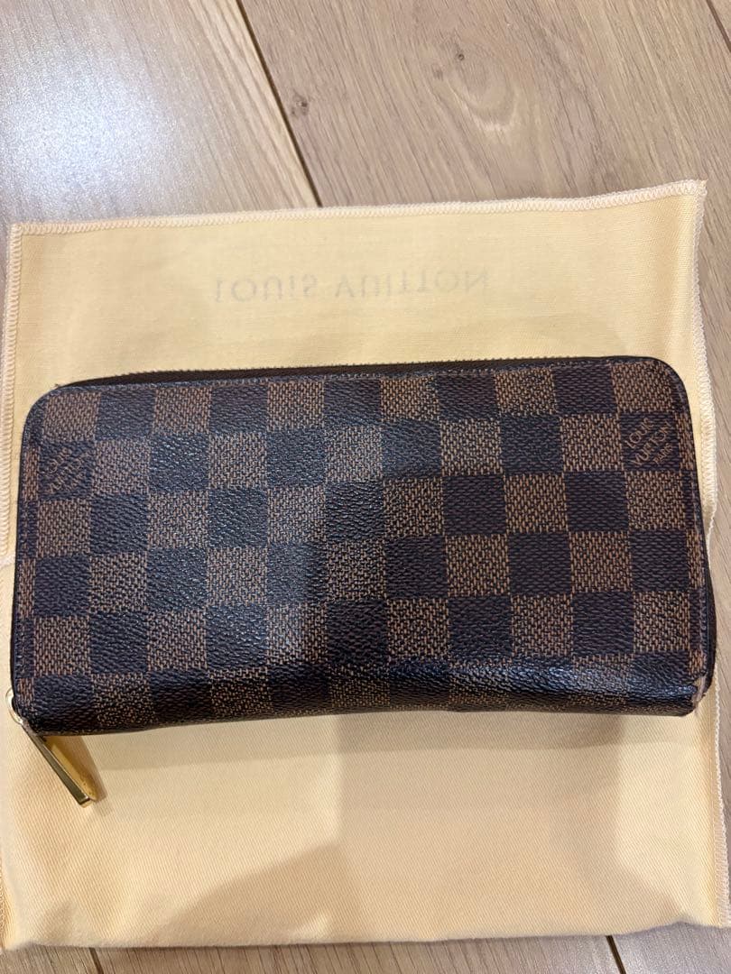 ルイ・ヴィトン　ダミエ財布