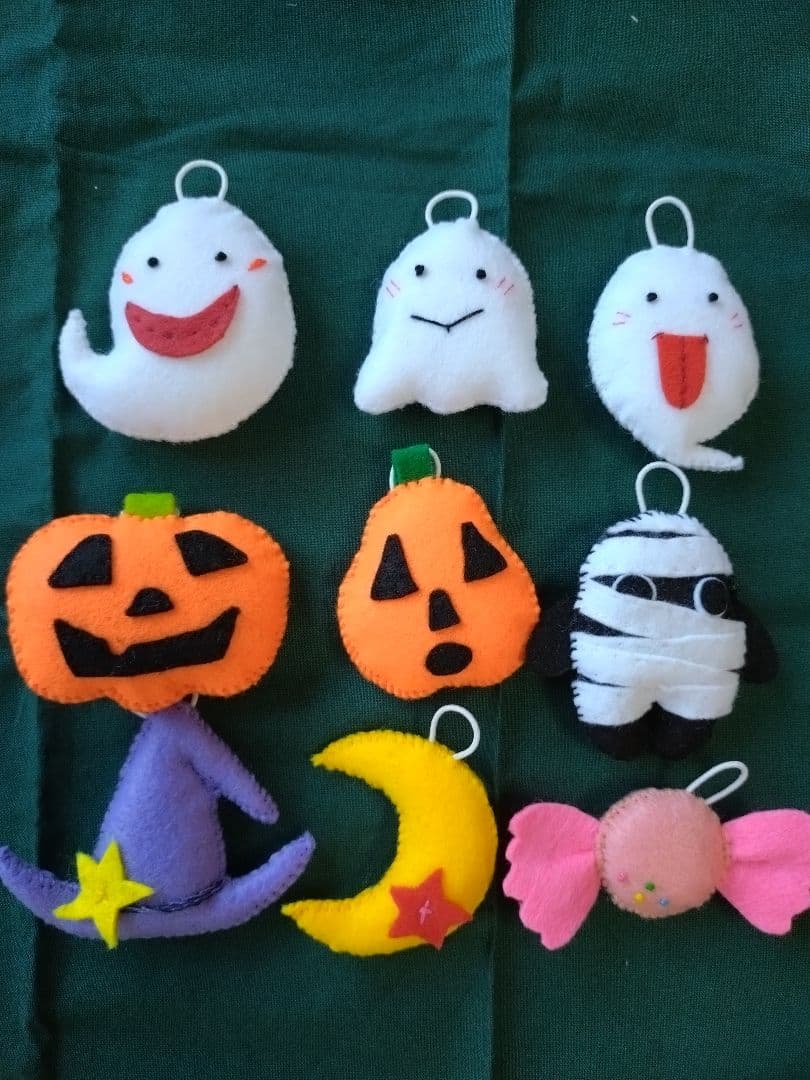 同梱予約済　フエルト　優しい顔のオバケちゃん等　ハロウィンオーナメント　９個