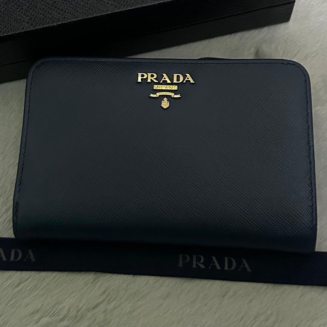 PRADA プラダ　折り財布　ラウンドファスナー　ブルー　ゴールロゴ