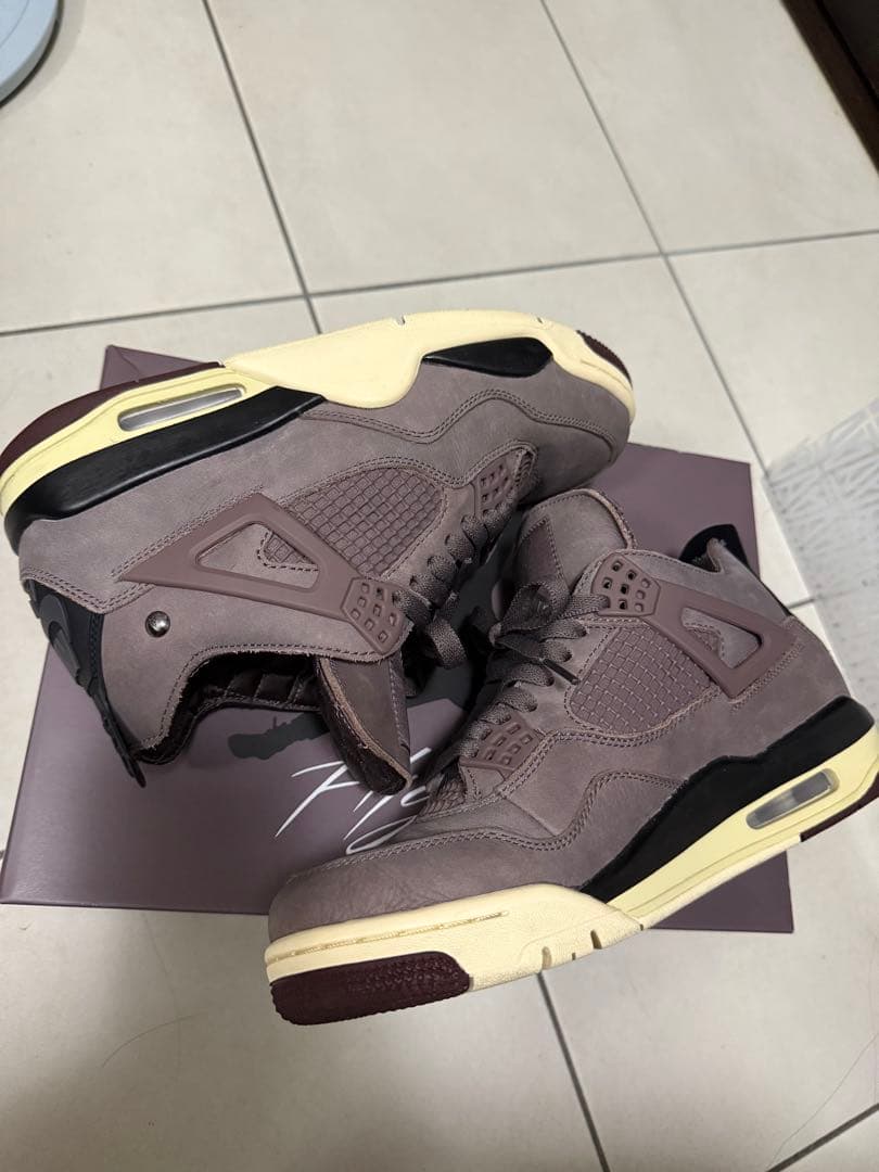 エアジョーダン4 アママニエール　Nike Air Jordan