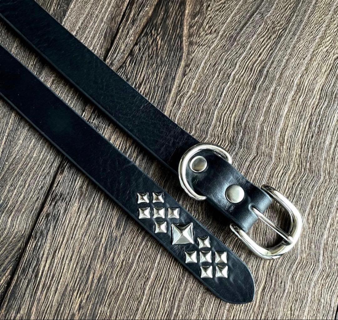 スタッズナローロングベルト　シルバーピラミッド　ミッスーリ