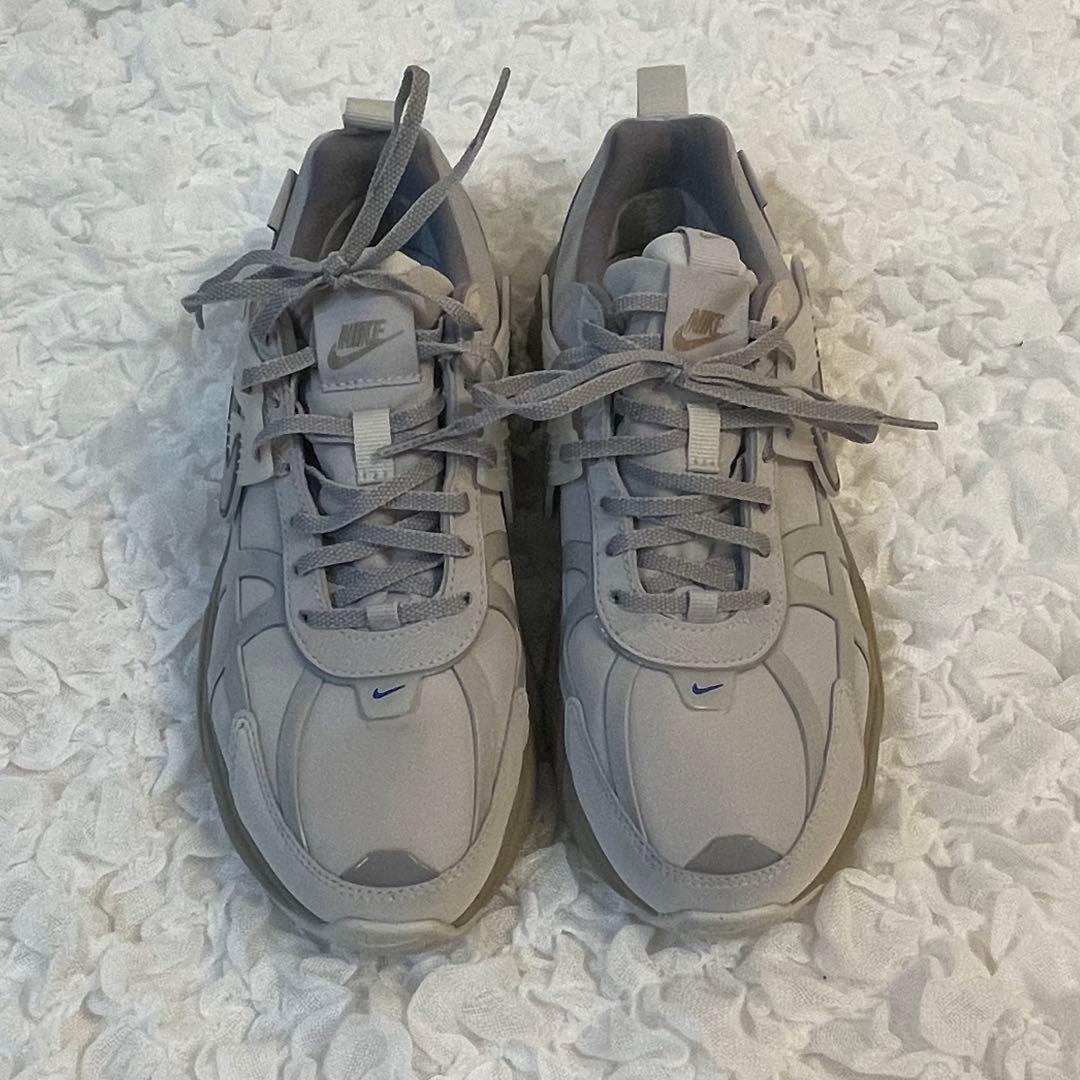 ✨美品✨24.5ナイキ ウィメンズ V2Kラン ゴアテックス　ライトボーン　防水
