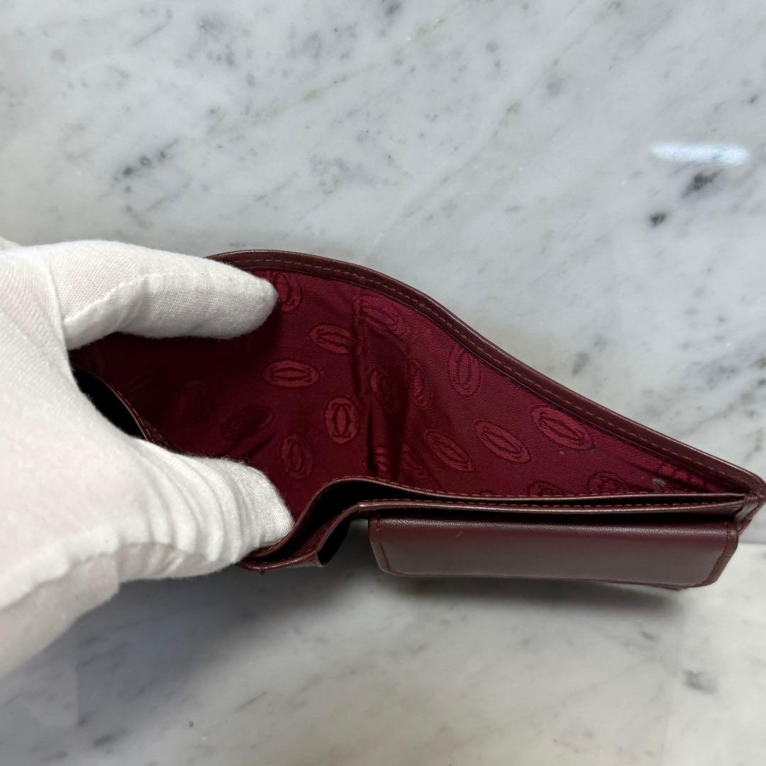 Cartier カルティエ 二つ折り財布 本革 レザー マストライン コンパクト