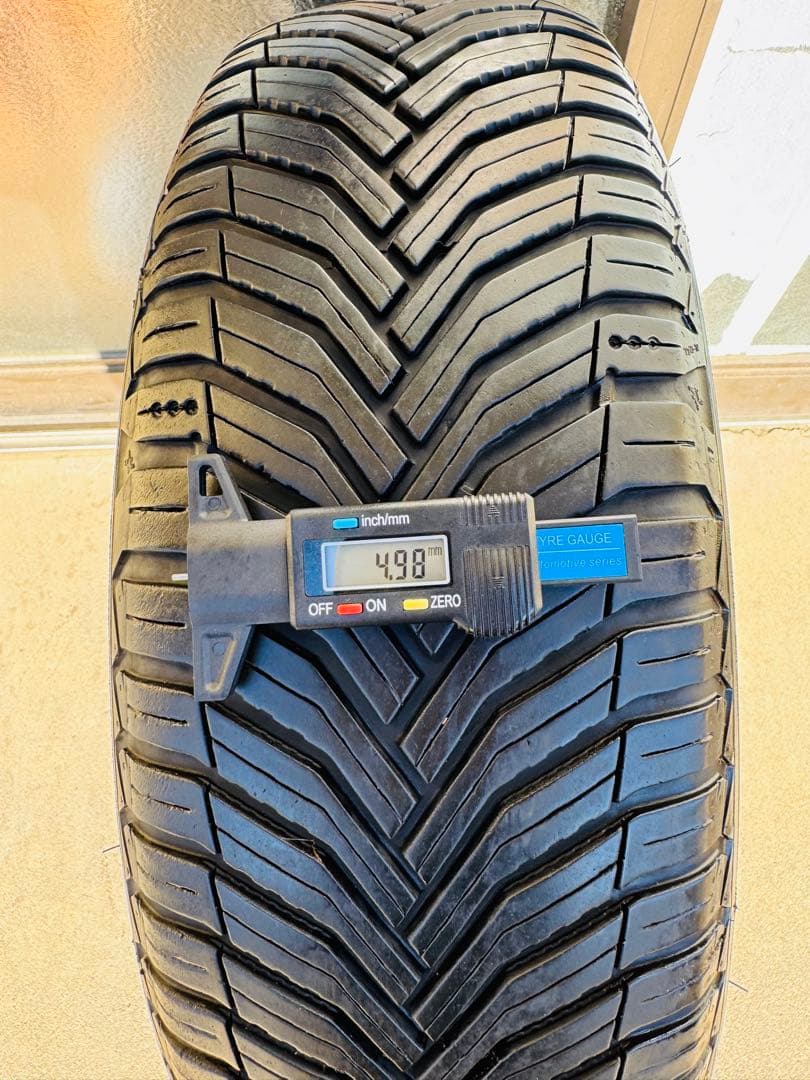 ミシュランオールシーズンタイヤ195/65R15 95V 2024年製