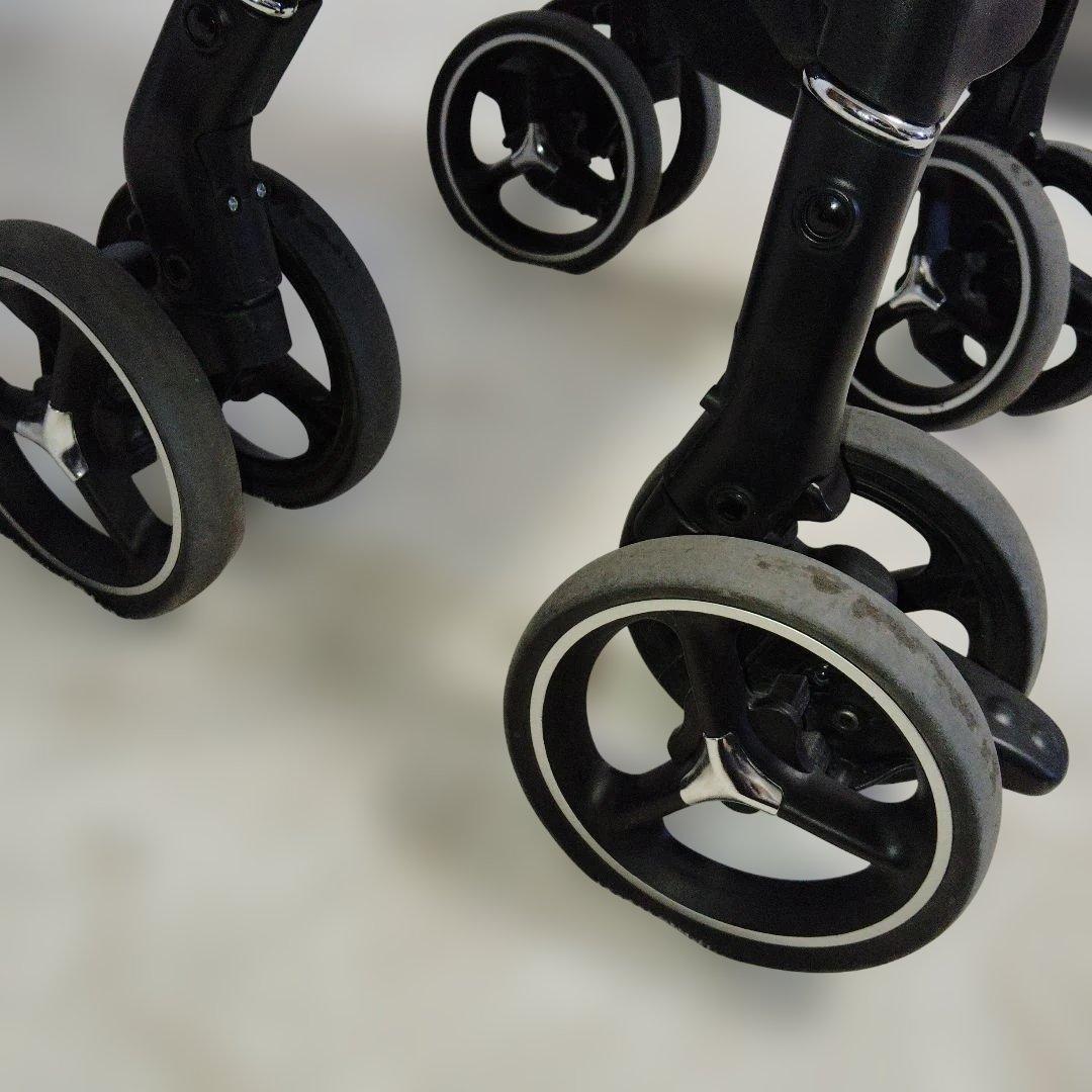 アップリカベビーカー　ラクーナ　ビッテ　クッション　レザー