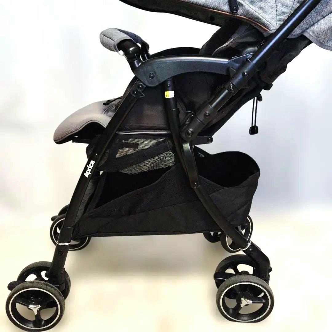 アップリカベビーカー　ラクーナ　ビッテ　クッション　レザー