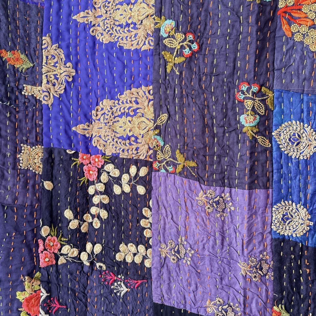 未使用❁大判　エンブロイダリー　ネイビー　パッチワークカンタキルトマルチカバー