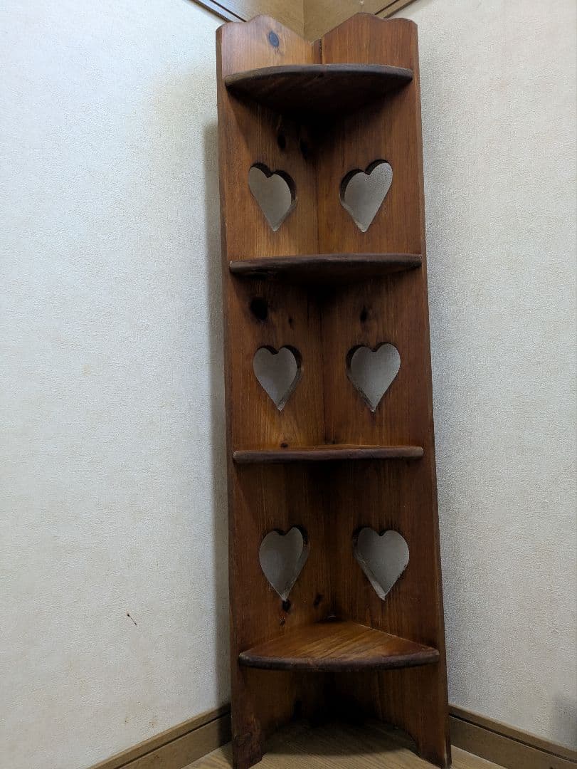 ハートくり抜き木製コーナーラック　4段
