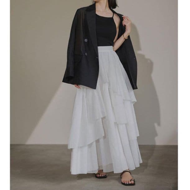 【anuans】イレギュラーティアードボリュームスカート ホワイト M