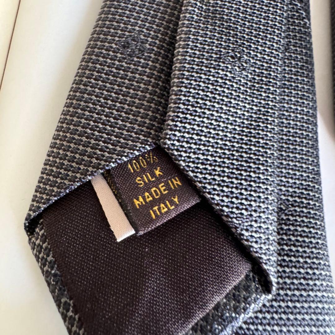 最高級 ルイヴィトン イタリア製 モノグラム ネクタイ ソリッドタイ グレー