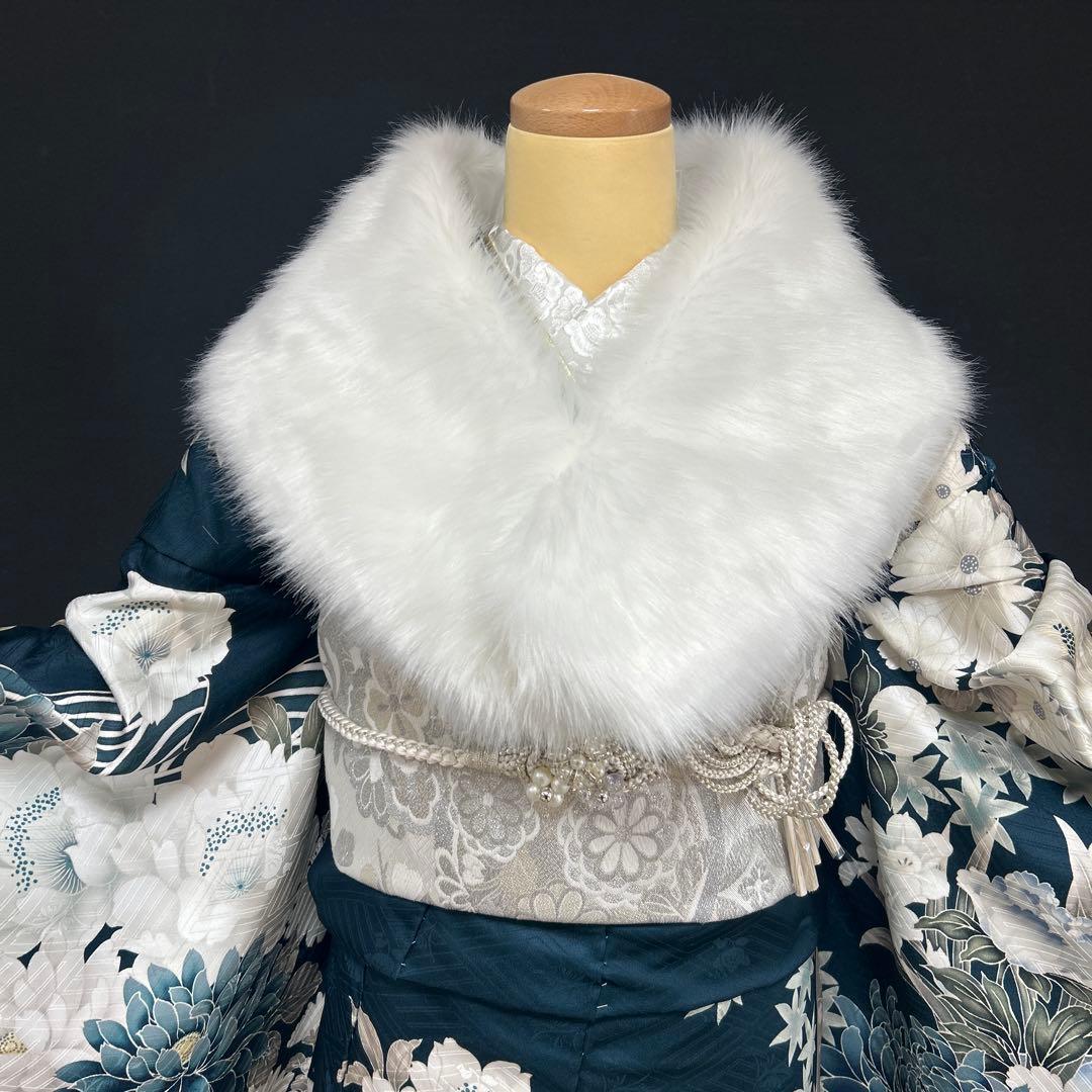 深緑のクールな牡丹と菊に流水の古典振袖フルセット