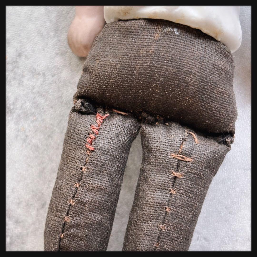 レアアンティーク　ビスクドール Hertwig 社 ブロンドの男の子