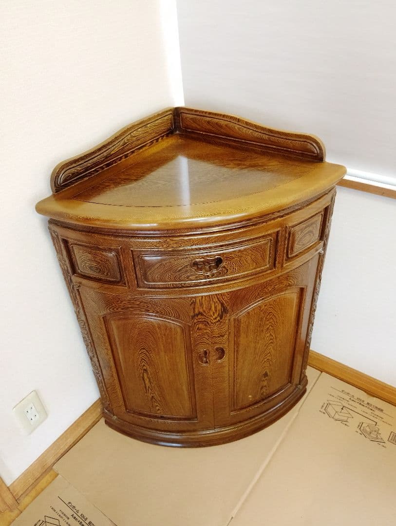 木彫コーナーラック