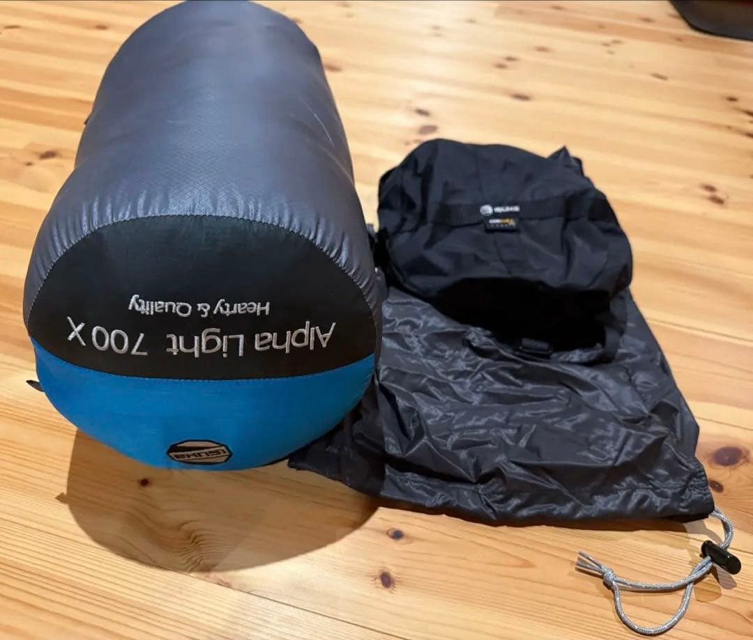 ISUKA Alpha Light 700X・ISUKAコンプレッションバッグ付