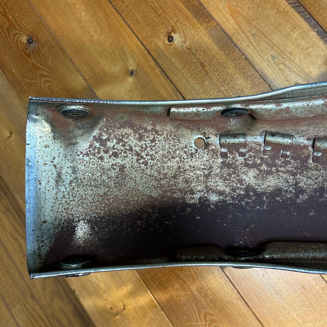 SR400 WMテールライトベース付 リヤフェンダー