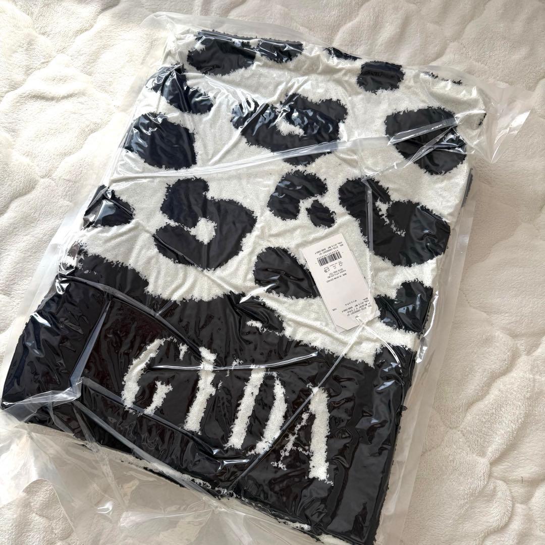 GYDA ノベルティ レオパードブランケット 白黒 毛布