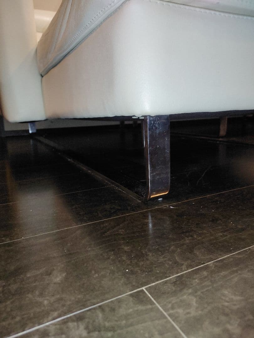 沢*庵様 【江東区引取り限定！】イタリア製sofitalia ホワイトレザー L