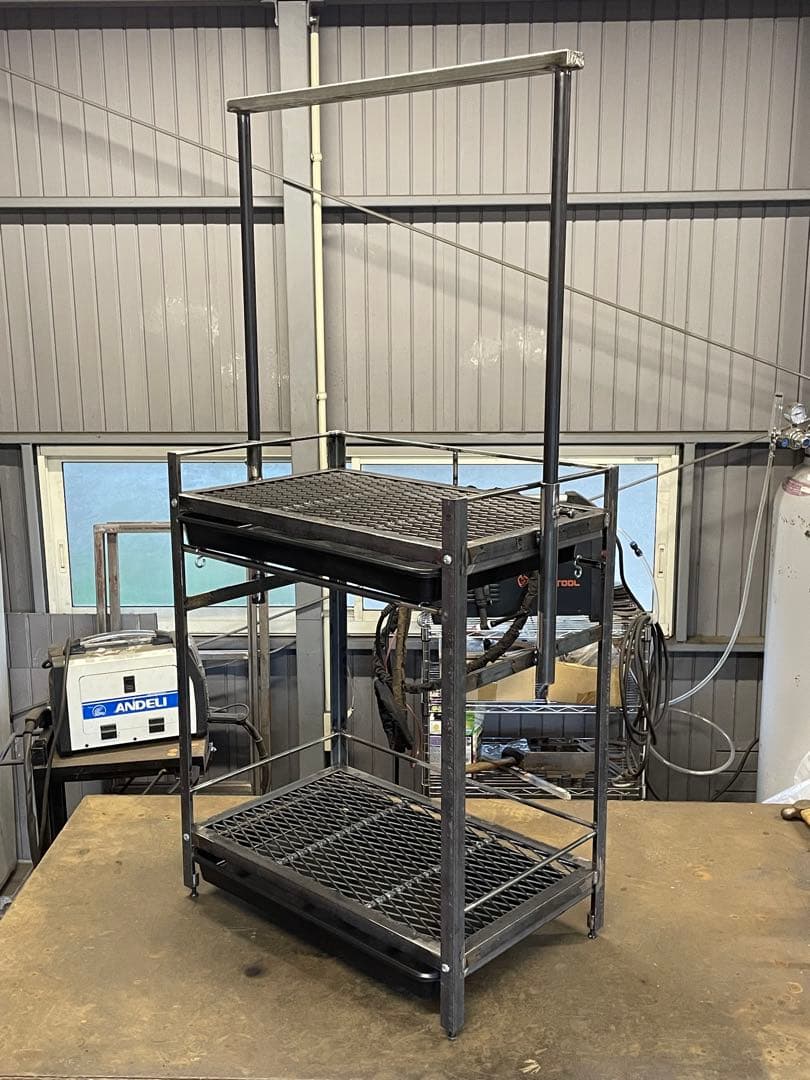 1台限定　早い者勝ち　塗装前完成品　アイアン植物棚　黒塗装後発送