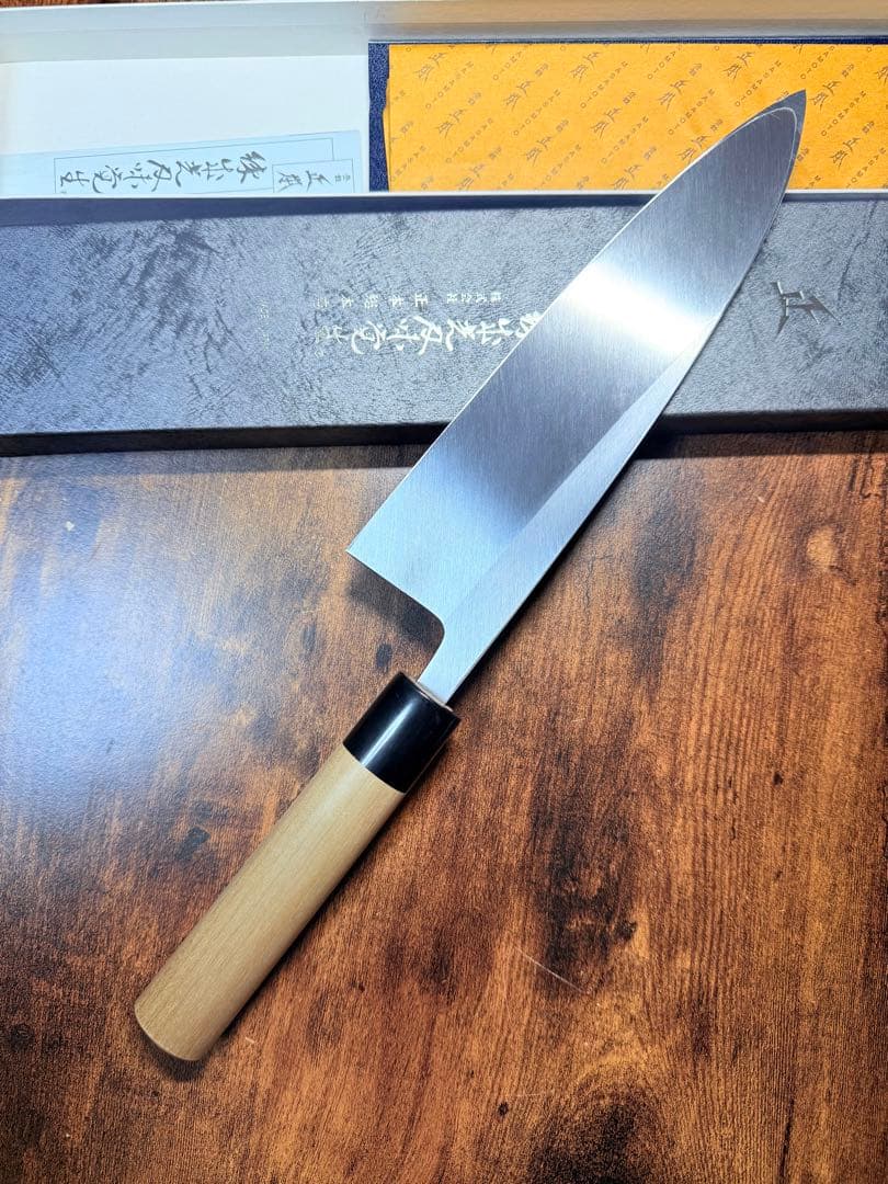 正本　出刃　包丁　本霞玉白鋼　7寸 水牛柄