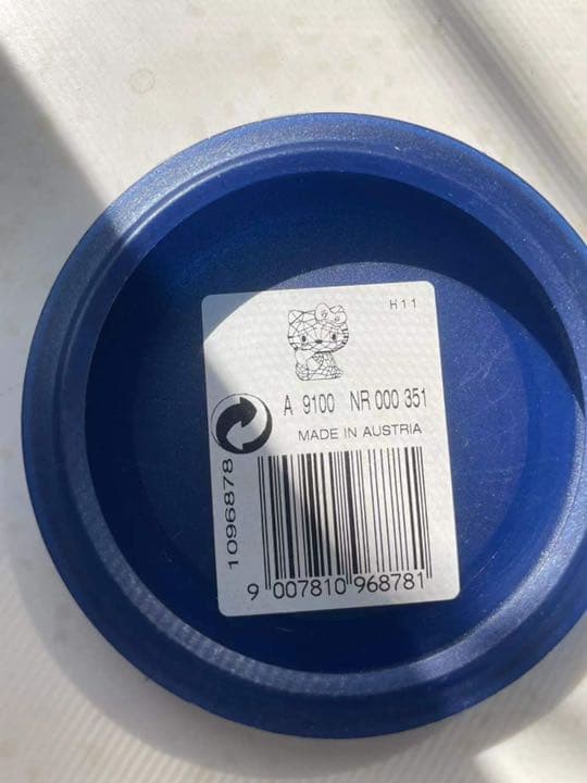 スワロフスキー ハローキティレッドアップル レッド リボン 猫 1096878