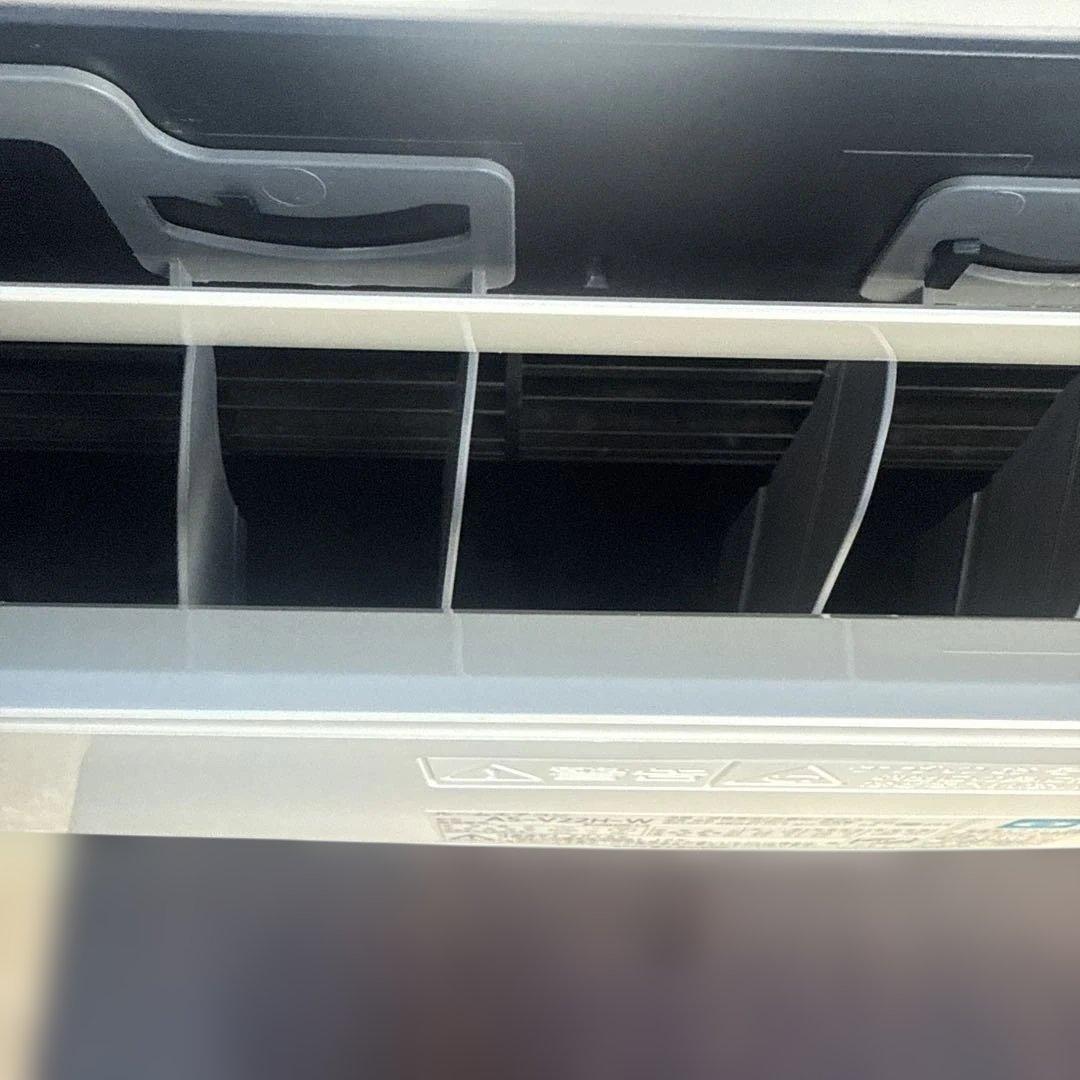 富士通 ルームエアコン AS-V22H-W 主に6畳用