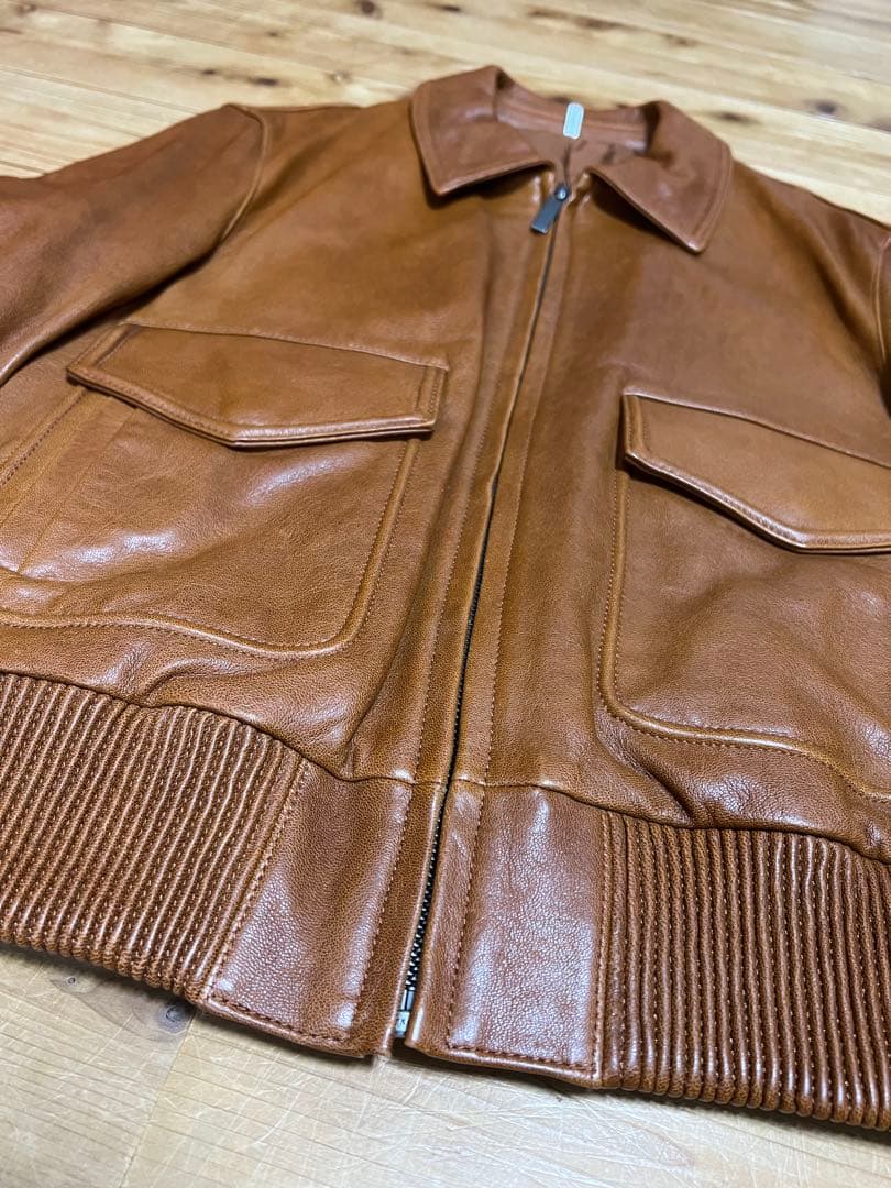 モモコ。HELMUT LANG A-2ジャケット