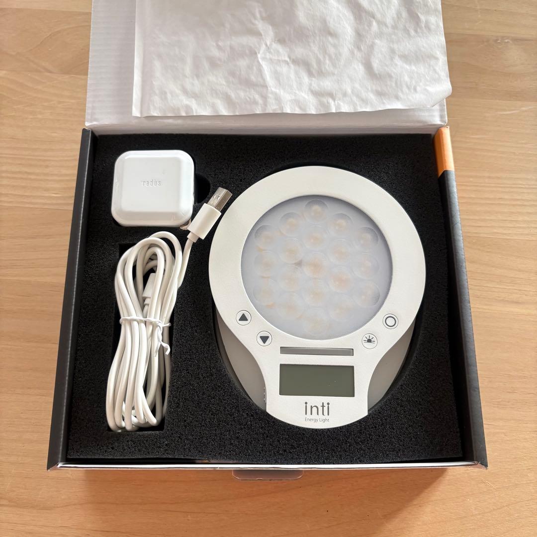 【美品】inti4s 光で起きる目覚まし時計 inti Energy Light