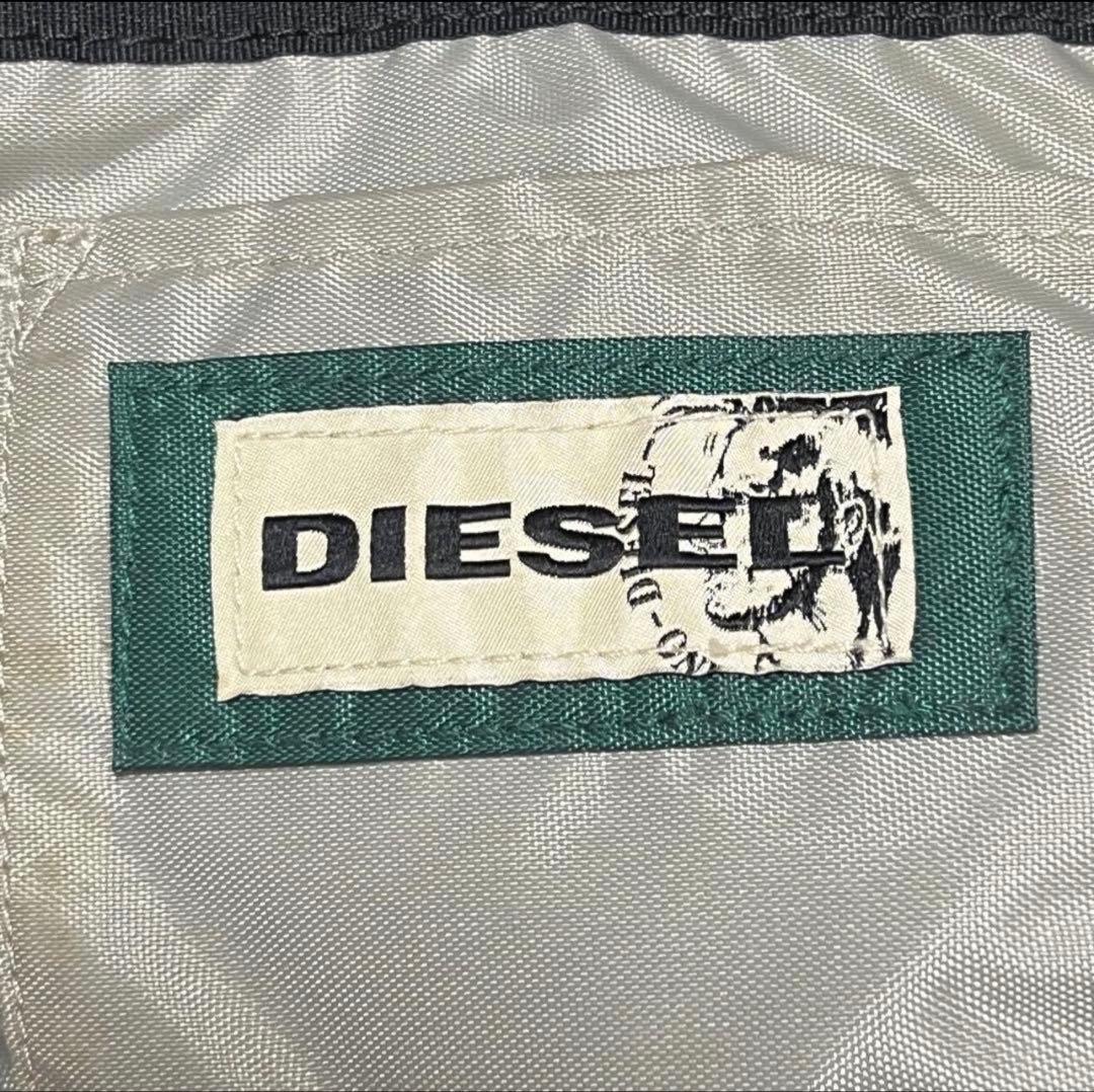 【良品】 ショルダーバッグ　メッセンジャーバッグ　ナイロンバッグ　DIESEL