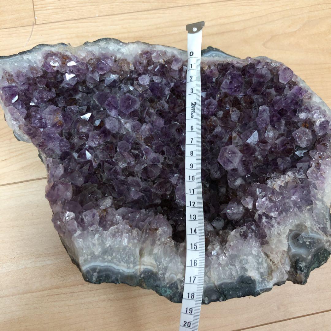 アメジストクラスター 特大サイズ 約3.8kg！