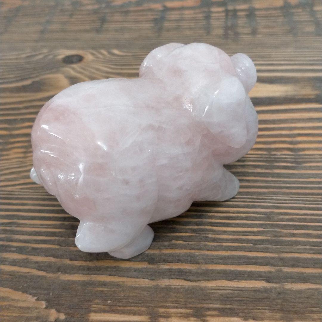 破格値　最大値下げ　ぶたの置物　天然石使用