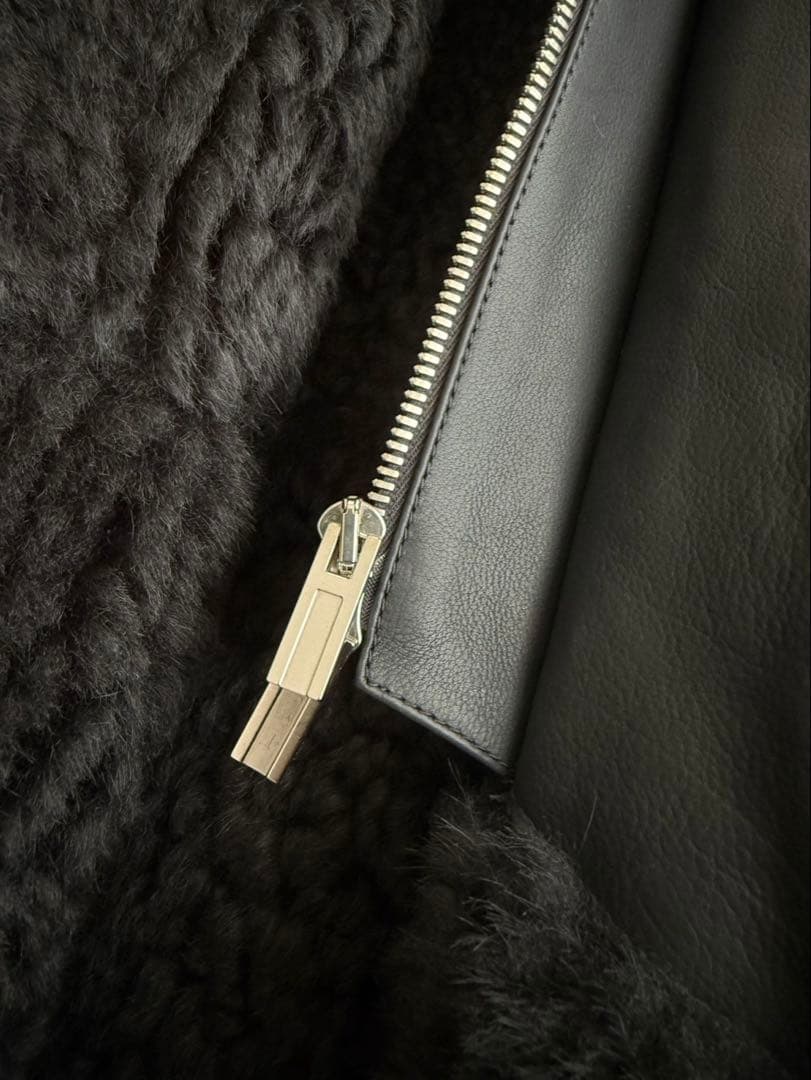定価213万円 HERMES エルメス　表革　ロングムートンコート